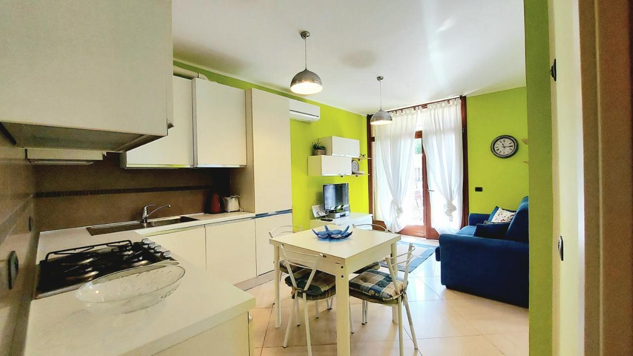 Colors Pool Apartment 바르돌리노 외부 사진