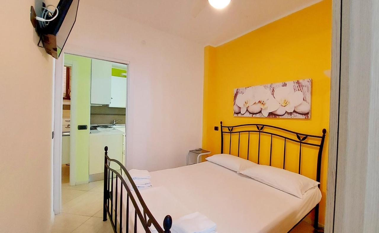 Colors Pool Apartment 바르돌리노 외부 사진